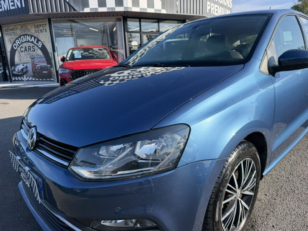 Polo 1.0 60ch Allstar 5p,radar AV/AR, carplay, telephone etc... 2017 occasion 24750 Tr&eacute;lissac