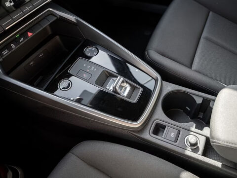 A3 Sportback 40 TFSI e &middot; 204 ch &middot; S tronic &middot; ACC &middot; LED &middot; CarPla 2022 occasion 33320 Eysines