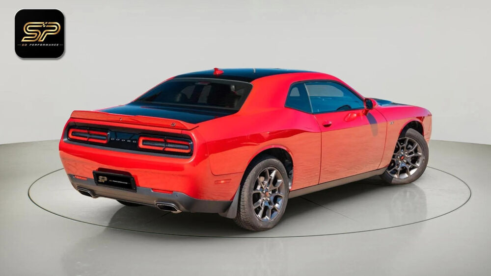 Challenger GT – V6 296 CH – BVA – 99 189 KM – TOIT OUVRANT – CUIR 2018 occasion 33150 Cenon