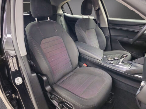 Stelvio &middot; 2.2 Turbo Diesel 210ch &middot; Q4 AT8 &middot; BVA &middot; R&eacute;gulateur de vite 2019 occasion 33320 Eysines