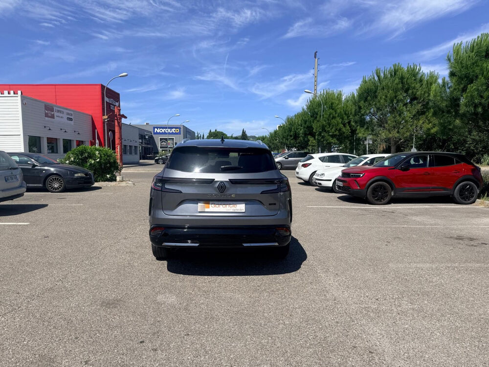 Espace Techno E-Tech Hybrid 2025 occasion 13300 Salon-de-Provence