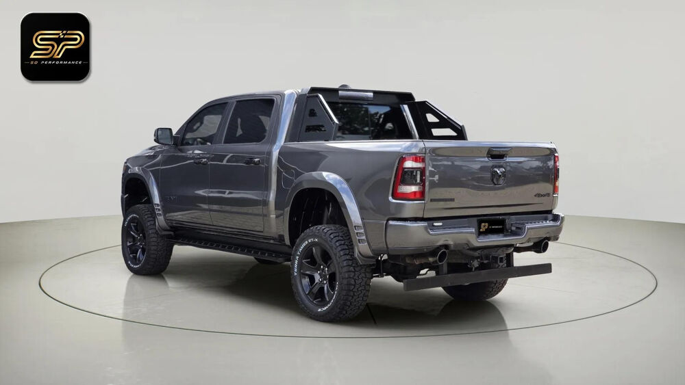 RAM BIG HORN NIGHT CREW CAB 4X4 * 5.7 V8 401 CH * AUTOMATIQUE * 2024 occasion 33150 Cenon