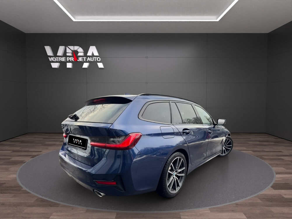 S&eacute;rie 3 330i Touring Sport Line – 258ch • Toit Panoramique • ACC • H 2019 occasion 33320 Eysines