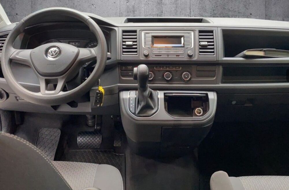 MULTIVAN 2.0 TDI 150CV DSG7 2018 occasion 33320 Eysines