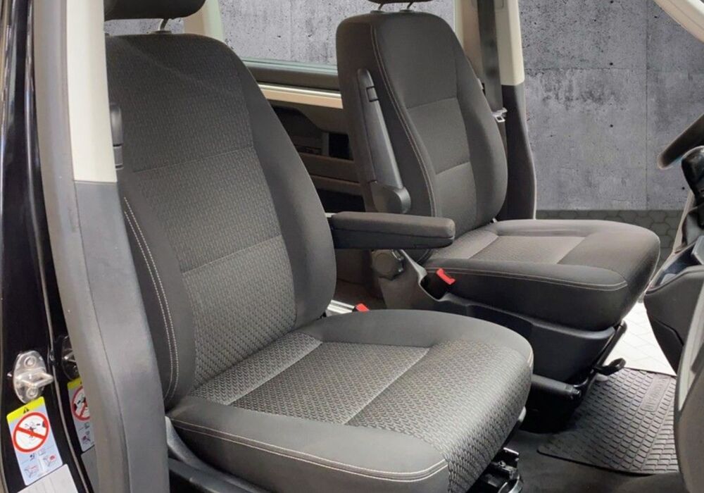 MULTIVAN 2.0 TDI 150CV DSG7 2018 occasion 33320 Eysines