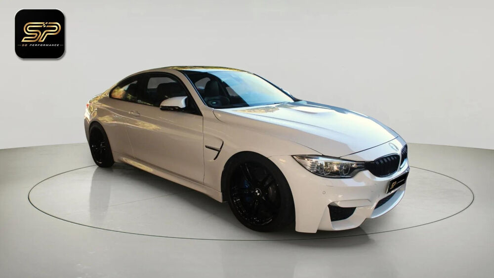 M4 COUP&Eacute; * 431 CH * BVM6 * TOIT CARBONE * HUD * CAM&Eacute;RA * LED 2015 occasion 33150 Cenon