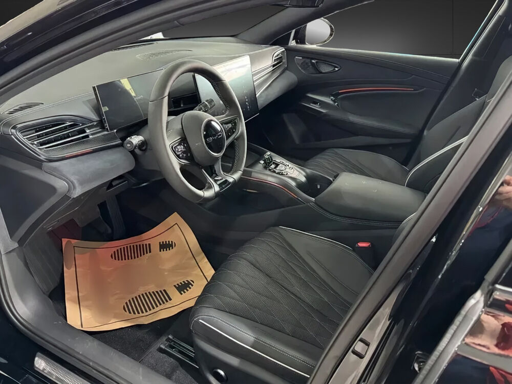 Seal Excellence AWD 530 ch • Toit panoramique • Dynaudio • Head-U 2024 occasion 33320 Eysines
