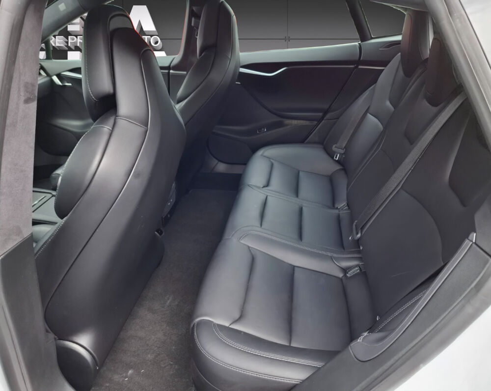 Model S 75D 332 ch – Toit panoramique – Autopilot – Si&egrave;ges &eacute;lectriqu 2018 occasion 33320 Eysines