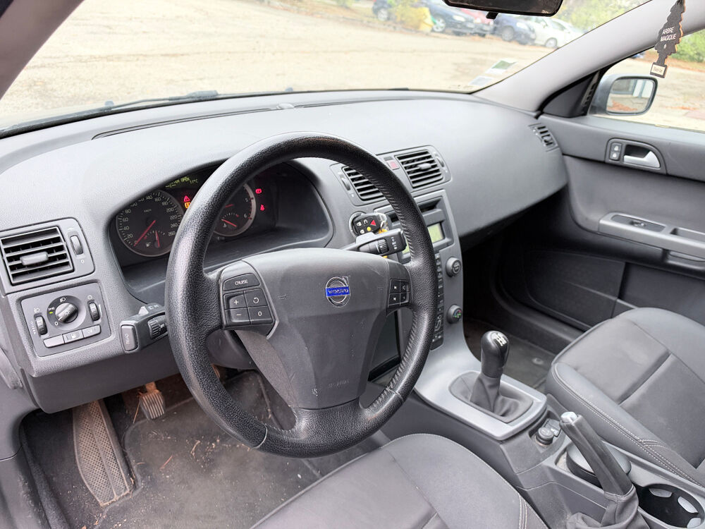 V50 1.6 D Kinetic 2006 occasion 69890 La Tour-de-Salvagny