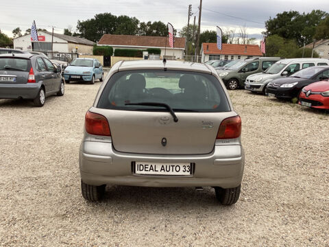 Yaris 1.0 Linea Luna 2005 occasion 33700 M&eacute;rignac