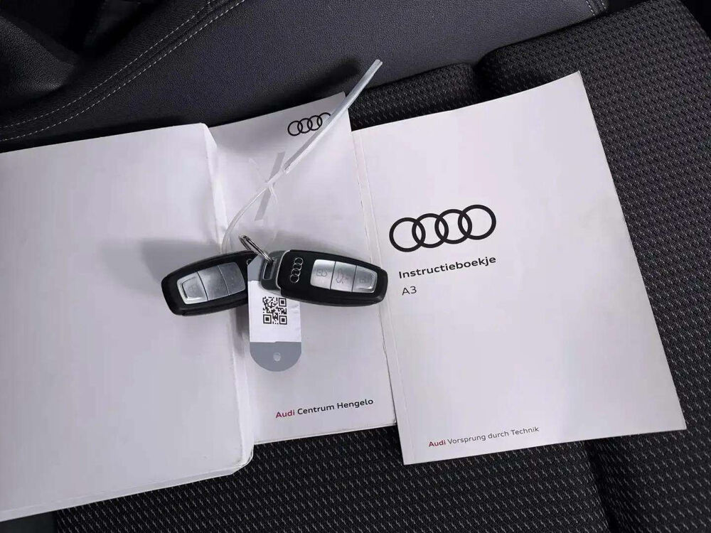 A3 SPORTBACK 45 TFSI E 245 CH S EDITION COMPETITION * PANO * CA 2021 occasion 33150 Cenon