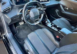 208 GT 50 kWh 136 ch • Toit panoramique • ACC Stop &amp; Go • Si 2020 occasion 33320 Eysines