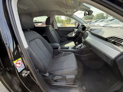 Q3 35 TDI Business Line S-tronic, 1ere main, entretiens constru 2022 occasion 24750 Tr&eacute;lissac