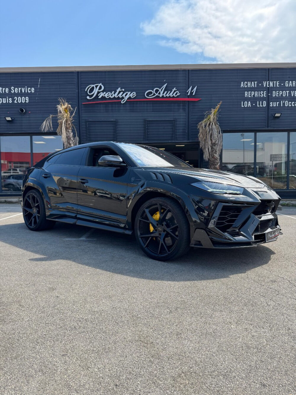 Urus URUS MANSORY 745 CV En Stock Garantie 05/2027 Constructeur 2022 occasion 11100 Narbonne