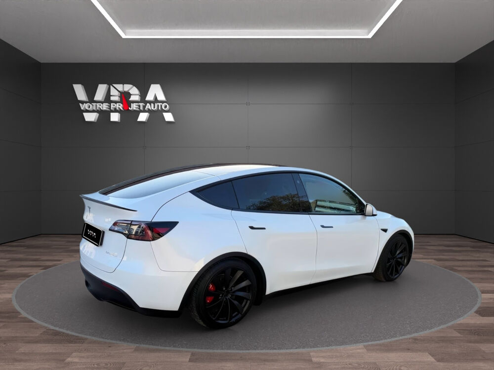 Model Y Performance Dual Motor AWD 534 ch • Autopilot • Toit panoram 2022 occasion 33320 Eysines