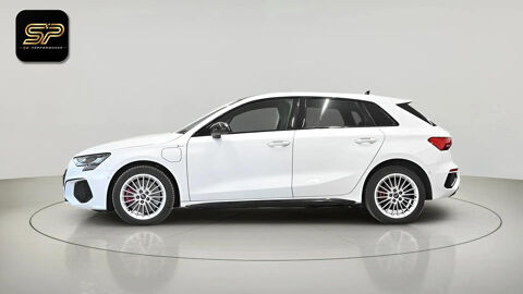 A3 45 TFSI e S line * 245 ch * Hybride Rechargeable * Toit Pano 2023 occasion 33150 Cenon
