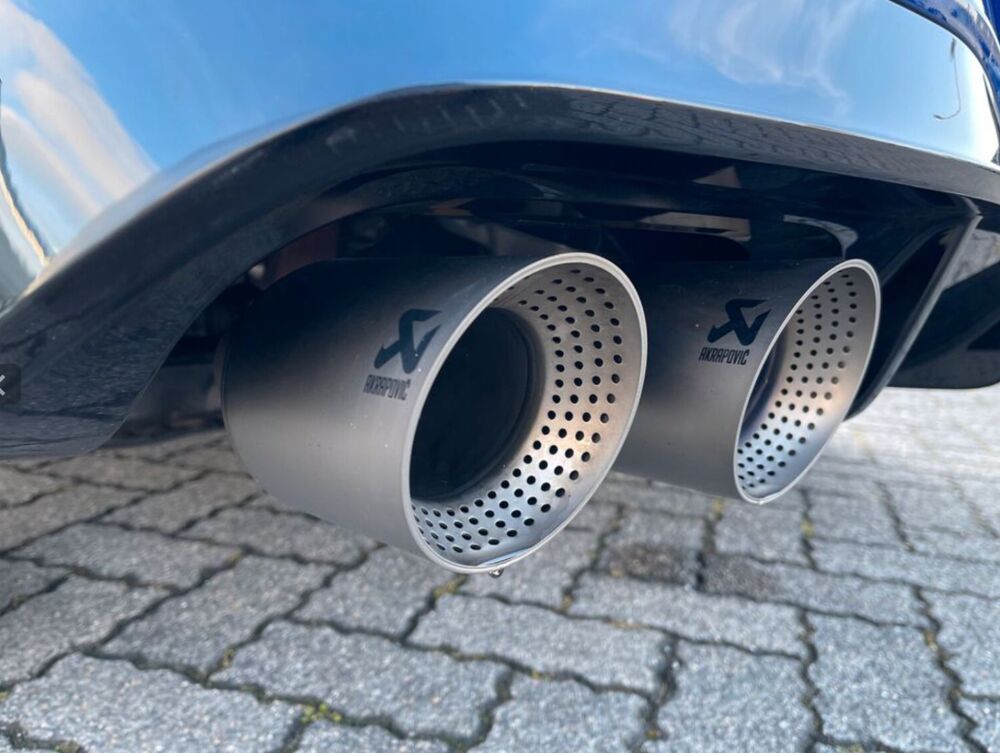 Golf VIII R 320CV Akrapovic Matrix 19" 2021 occasion 33320 Eysines