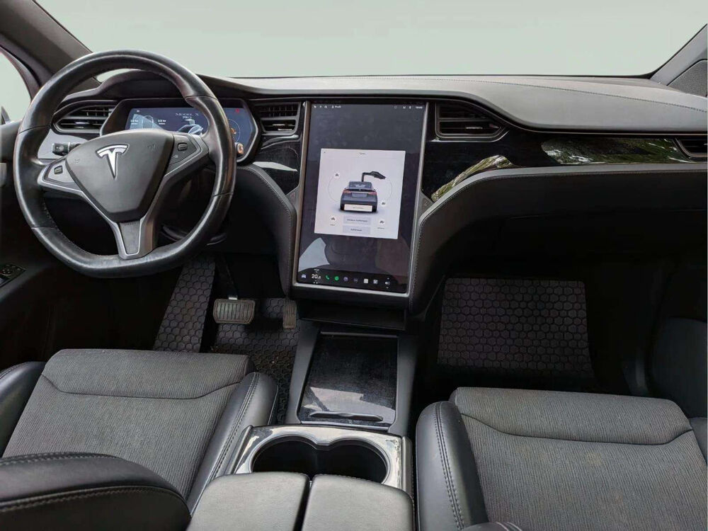 Model X * LONG RANGE 100KWH AWD / 423 CH * AUTOMATIQUE * AUTOPILOT 3 2019 occasion 33150 Cenon
