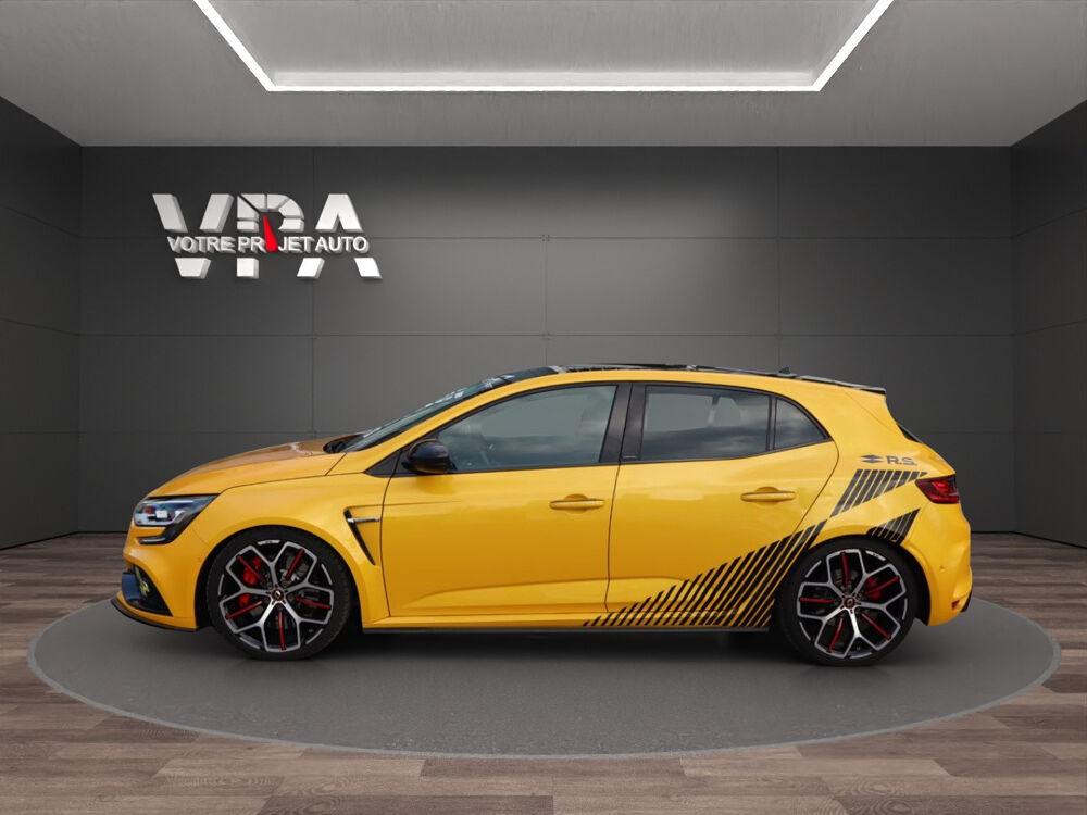 M&eacute;gane 4 R.S. Trophy | 300 ch | Toit ouvrant | Si&egrave;ges Recaro | Cam&eacute; 2019 occasion 33320 Eysines