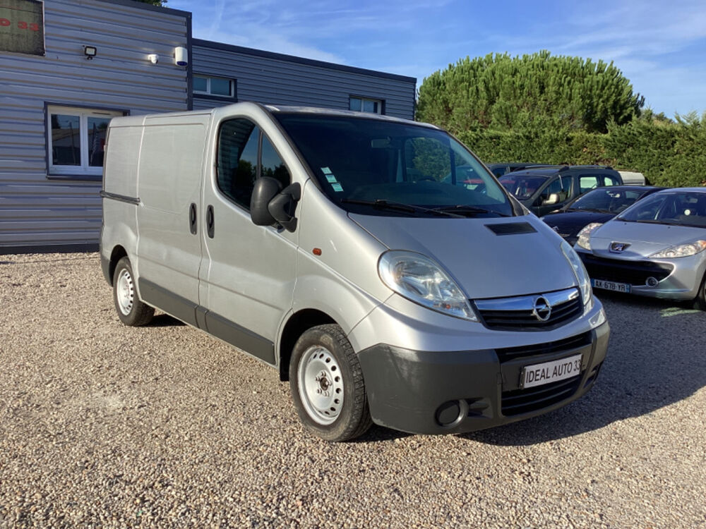 Vivaro 2.0 CDTI 115 ch TRAFIC 2007 occasion 33700 M&eacute;rignac