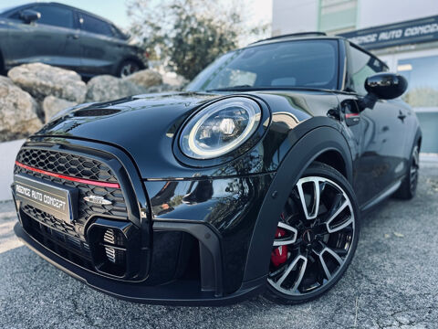 Mini Cooper 2.0 231Ch JOHN COOPER WORKS + TOIT OUVRANT + CARPLAY SANS FI 2023 occasion La Seyne-sur-Mer 83500