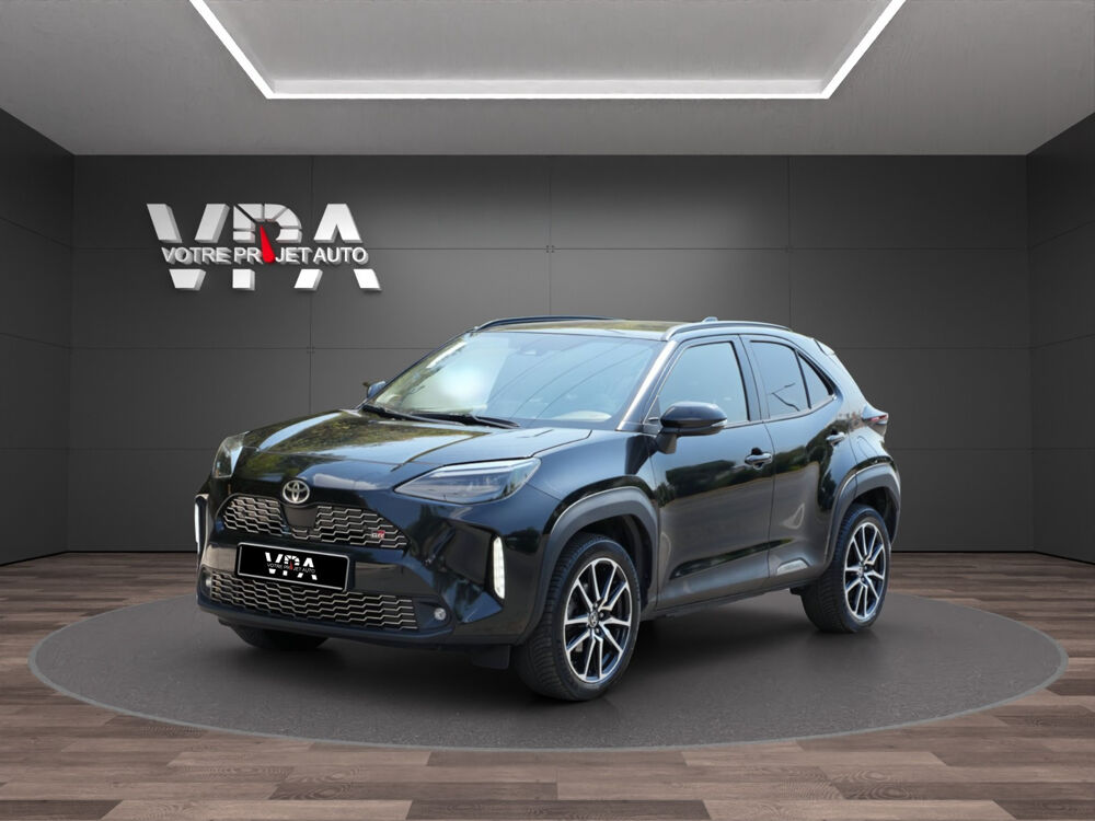 Yaris GR Sport 1.5 Hybrid 116 ch e-CVT • Toit panoramique • ACC • 2023 occasion 33320 Eysines