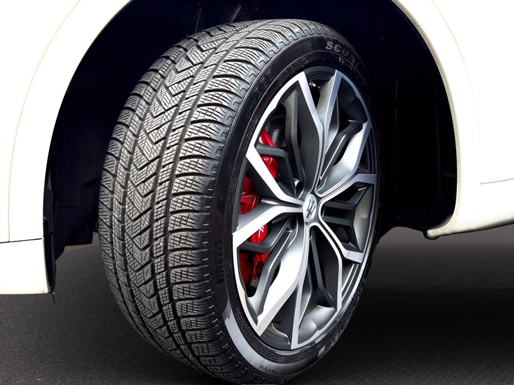 Levante S Q4 &middot; 3.0 V6 Biturbo 430 ch &middot; Automatique &middot; Cam&eacute;ra 360&deg; &middot; S 2017 occasion 33320 Eysines