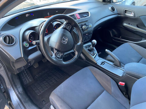 Civic 1.6 i-DTEC Executive 2014 occasion 06700 Saint-Laurent-du-Var