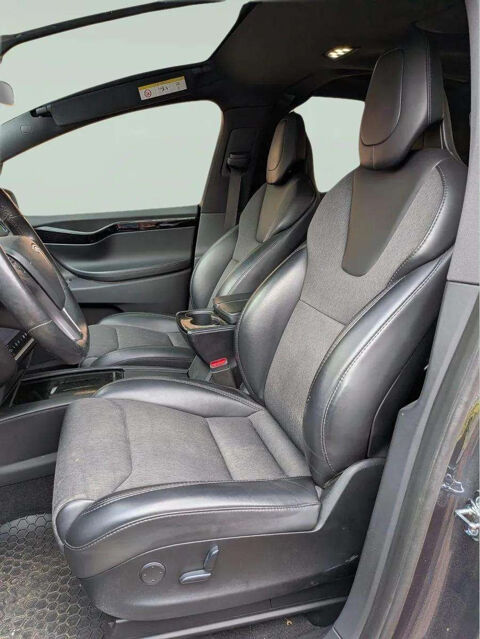 Model X * LONG RANGE 100KWH AWD / 423 CH * AUTOMATIQUE * AUTOPILOT 3 2019 occasion 33150 Cenon
