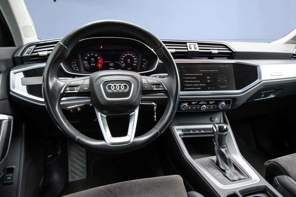 Q3 35 TFSI Advanced * ACC * Angle Mort * Cockpit Digital 2019 occasion 33150 Cenon