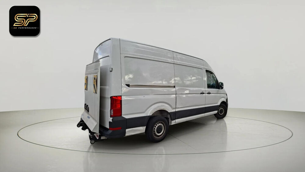 Crafter 35 TDI L3H3 * 140 CH * HAYON B&Auml;R * CAM&Eacute;RA * APP-CONNECT * 1&Egrave; 2021 occasion 33150 Cenon