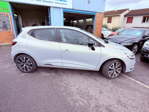Clio IV Initiale Paris 2017 occasion 54270 Essey-l&egrave;s-Nancy