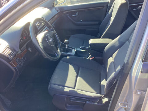 A4 2.5 TDI V6 155 CH 2001 occasion 33700 M&eacute;rignac