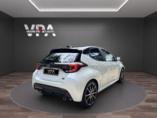 Yaris Toyota GR Sport 1.5 Hybrid 116 ch e-CVT • Si&egrave;ges chauf 2023 occasion 33320 Eysines