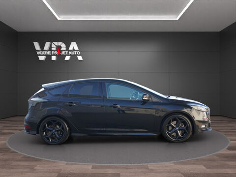 Focus ST &middot; 2.0 EcoBoost 250ch &middot; Si&egrave;ges chauffants &middot; Bi-X&eacute;non &middot; Vol 2015 occasion 33320 Eysines