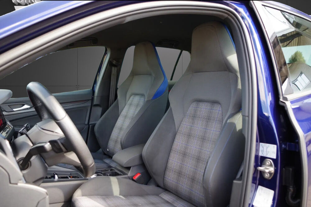 Golf GTE | 1.4 eHybrid | 245ch | DSG6 &middot; Cam&eacute;ra &middot; CarPlay &middot; Si&egrave;ges 2022 occasion 33320 Eysines