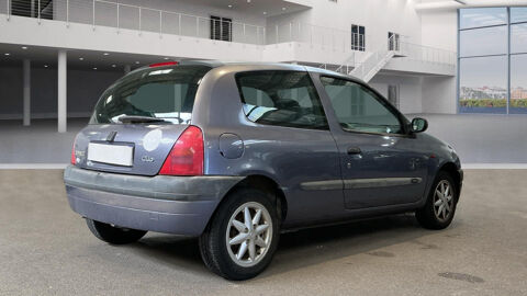 Clio 1.4i 16V SI 2001 occasion 13300 Salon-de-Provence