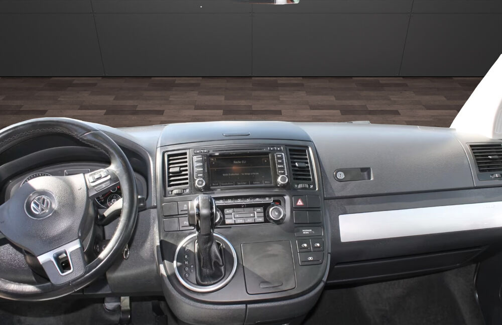 MULTIVAN Multivan Highline 2.0 TDI 180ch - Cam&eacute;ra de recul -Si&egrave;ges Ch 2015 occasion 33320 Eysines