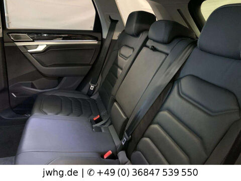 Touareg 3.0 TSI eHybrid Elegance 4Motion * 381 ch * Toit Pano * Mass 2021 occasion 33150 Cenon