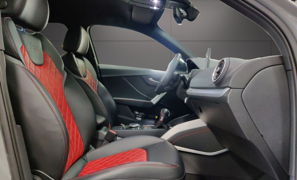 SQ2 &middot; 2.0 TFSI &middot; 300 ch &middot; Quattro &middot; CarPlay &middot; Si&egrave;ges chauffants 2019 occasion 33320 Eysines