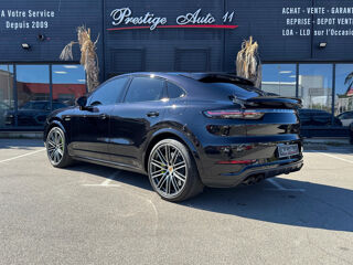Cayenne Turbo S E-Hybrid 680 V8 LOA : 1 336,54 € / Mois TurboS coup 2021 occasion 11100 Narbonne