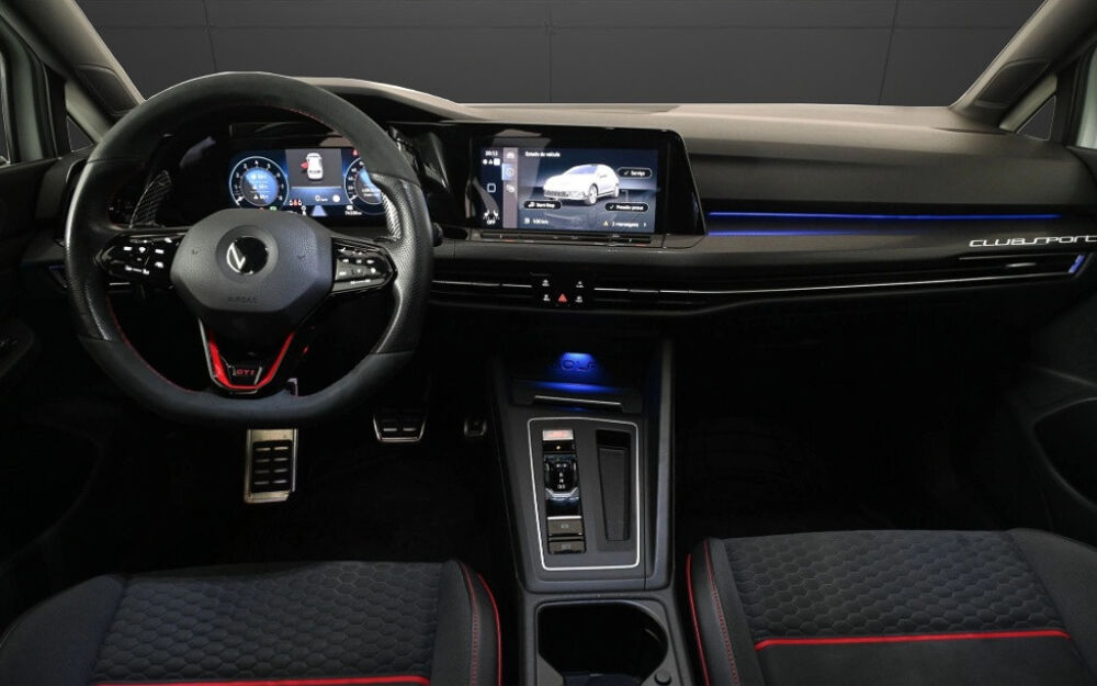Golf VIII GTI Clubsport 2.0 TSI 300 ch &middot; DSG7 | CarPlay | Si&egrave;ges 2021 occasion 33320 Eysines