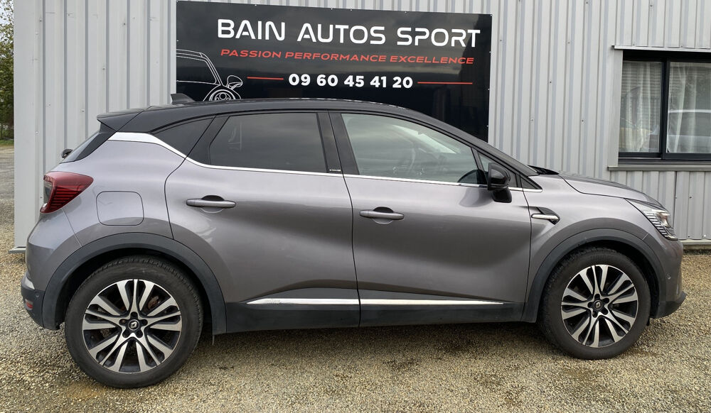 Captur 1.6 E-Tech hybride rechargeable 160ch Initiale Paris 2021 occasion 35470 Bain-de-Bretagne