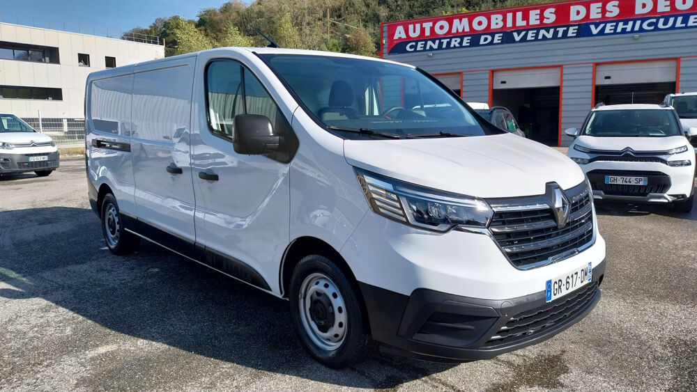 Trafic RENAULT TRAFIC L2H1 3T 2.0 Blue dCi 130ch Confort 2023 occasion 26240 Saint-Vallier