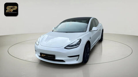 Annonce voiture Tesla Model 3 25990 €