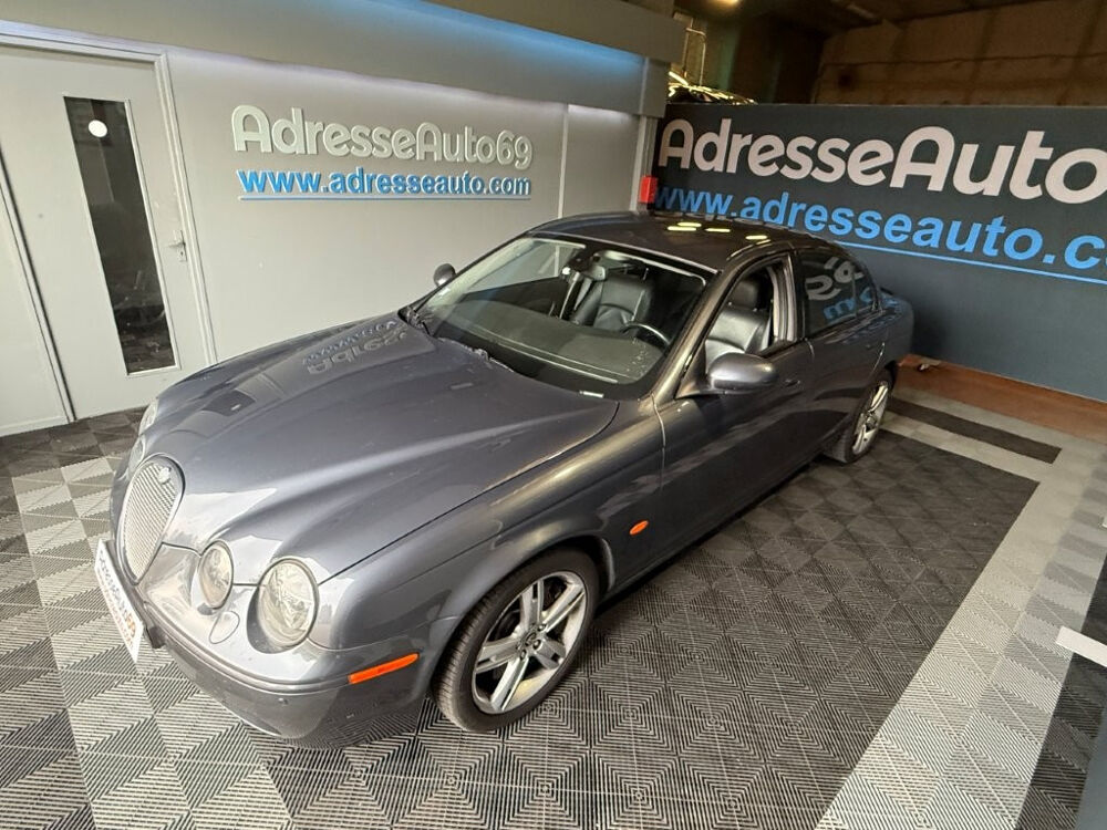 S-Type 4.2 V8 R supercharged 406cv 2007 occasion 69890 La Tour-de-Salvagny