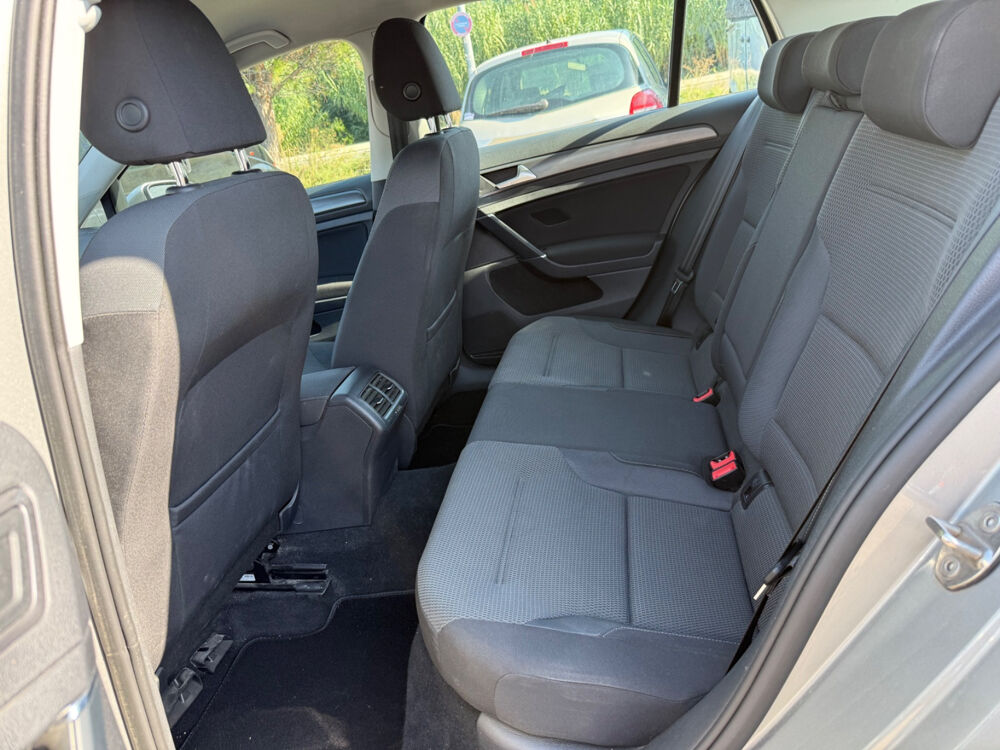 Golf 1.0 TSI 115ch Confortline Euro6d-T 5p 2019 occasion 13300 Salon-de-Provence