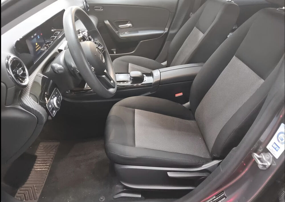 Classe CLA 180 Shooting Brake 116ch - Si&egrave;ges Chauffants - Carplay - D&eacute;m 2020 occasion 33320 Eysines