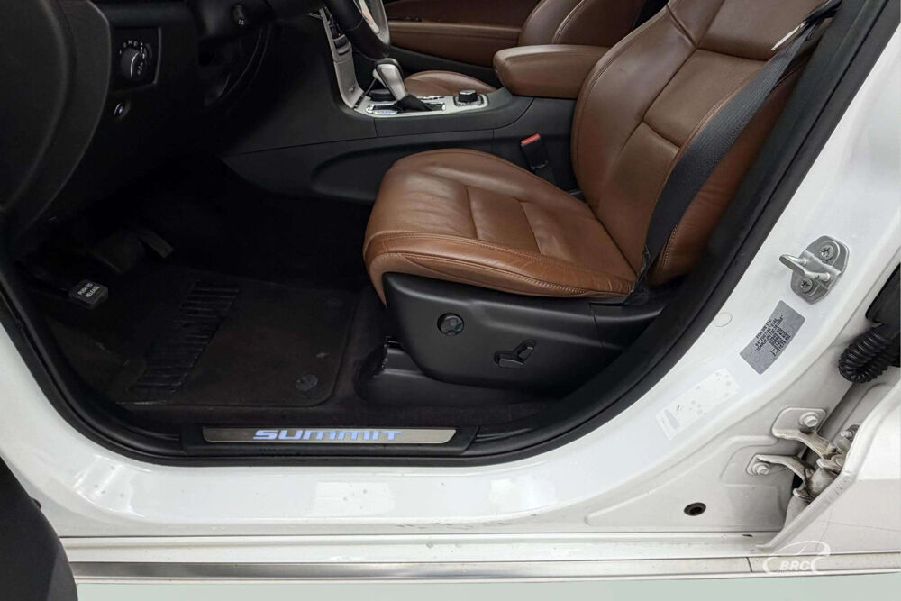 Grand Cherokee SUMMIT – V6 DIESEL 250 CH – BVA – 4X4 – PANO – HARMAN KARDON 2018 occasion 33150 Cenon
