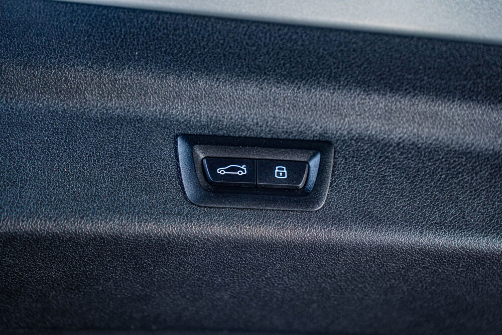 iX1 XDrive20 M Sport 313 ch - Cam&eacute;ra - LED - Apple CarPlay - Vis 2025 occasion 33320 Eysines